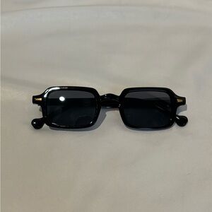 Retro Black Sunglasses
